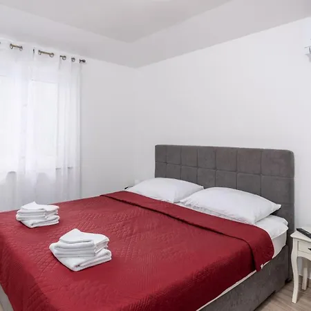 Villa Buroli 4* Buroli
