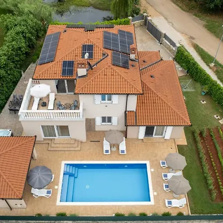 Gasthof Villa Buroli 4*