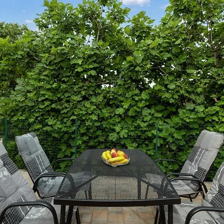 Villa Buroli Penzion 4*